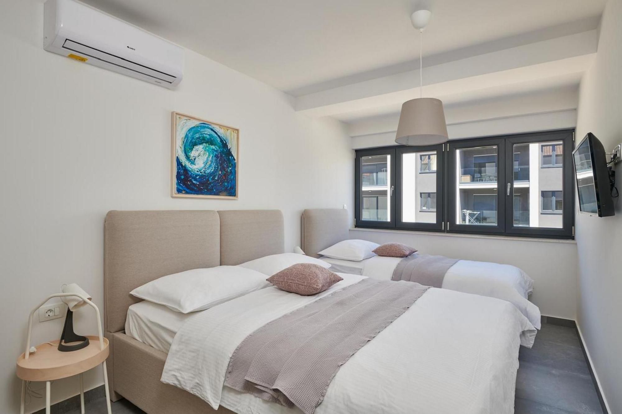 Apartment Irena No 2 *